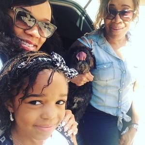 Meet your Posher, Joyce